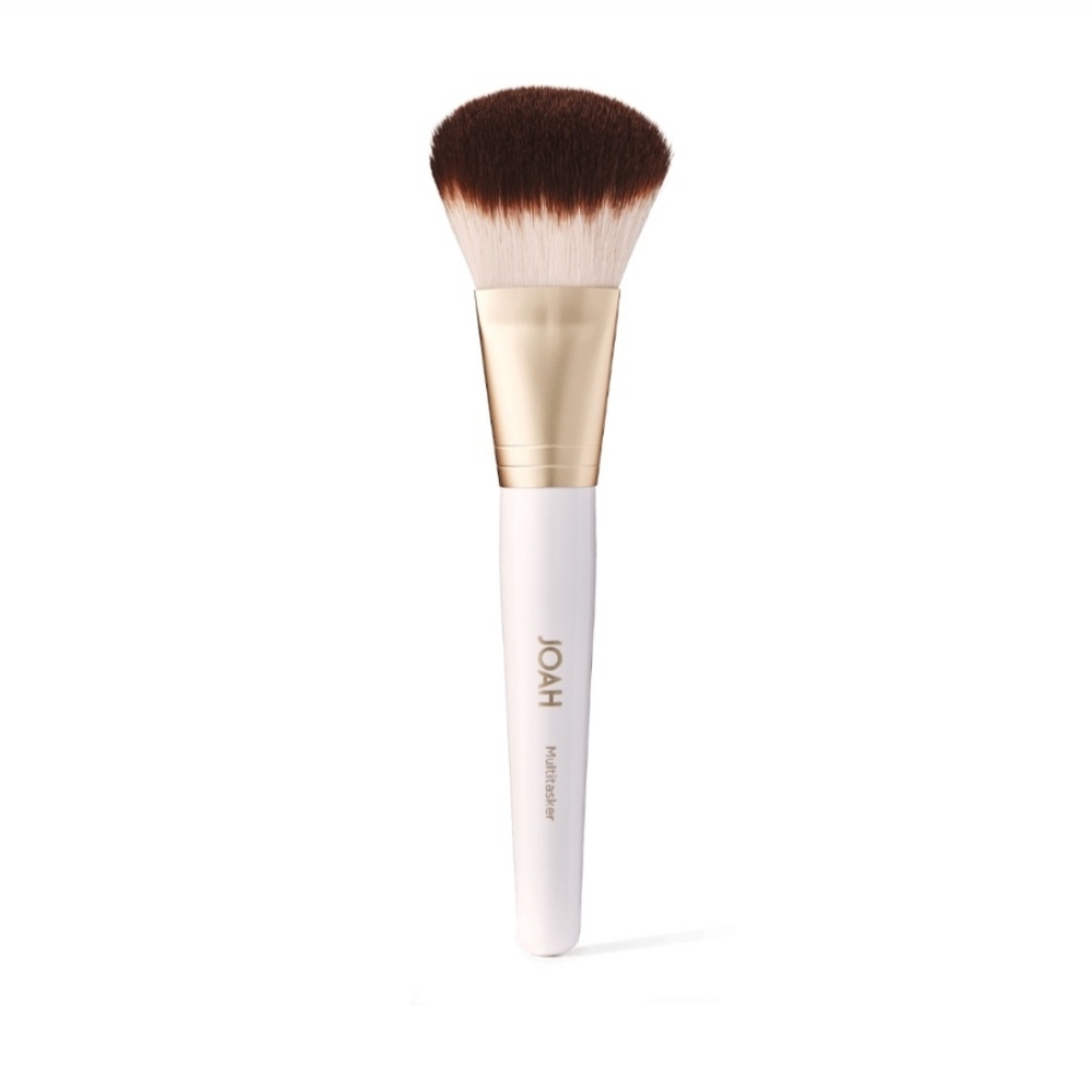 New Joah Multitasker Makeup Brush.